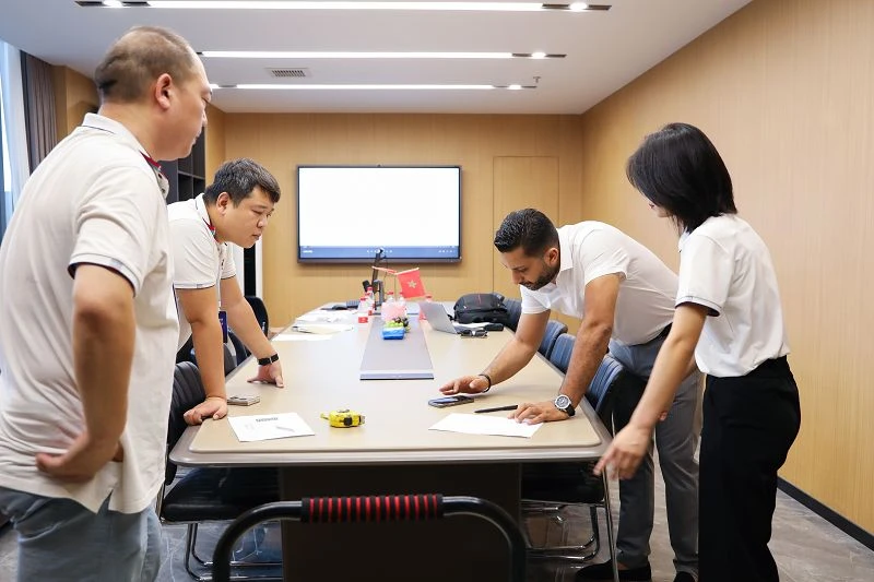 page-1-1 page-1-1